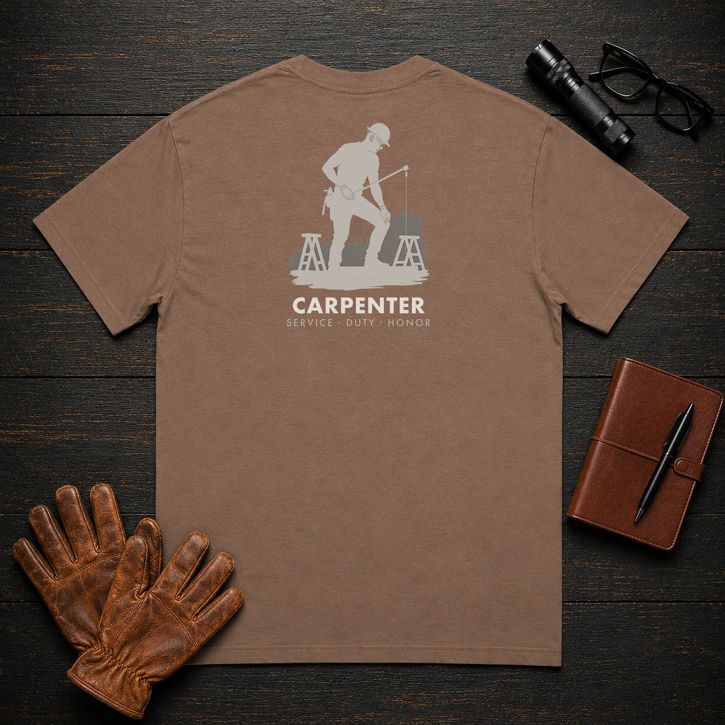 Carpenter t-shirt in Espresso, Measuring a Board (Male)
