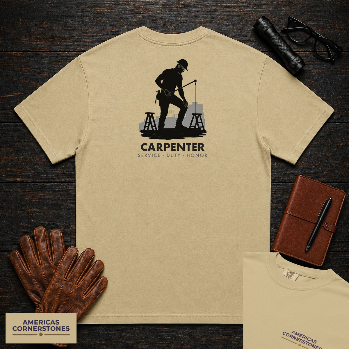 Carpenter embroidered t-shirt in Khaki, Measuring a Board (Male)