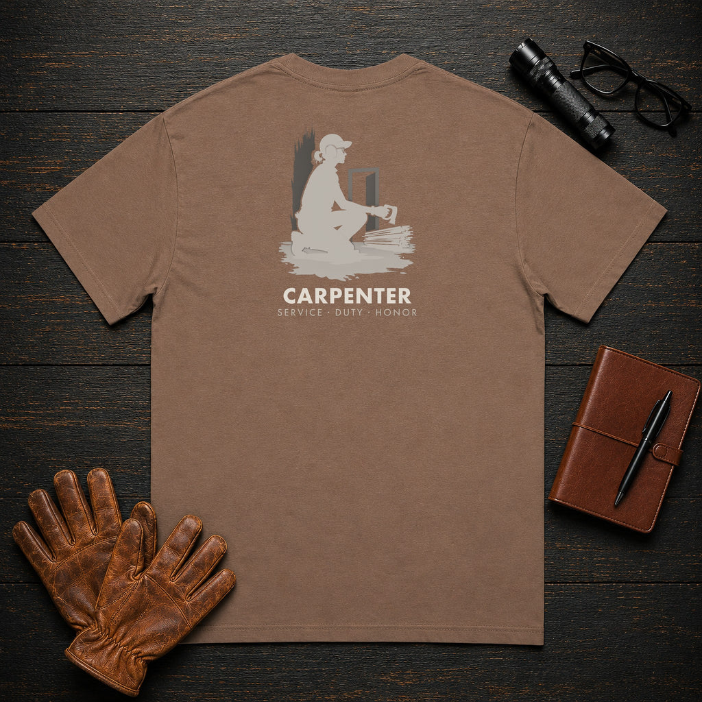 Carpenter t-shirt in Espresso, Sawing Trim (Female)