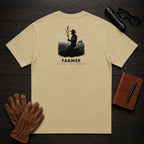 Farmer t-shirt in Khaki, Examining the Crop (Male)