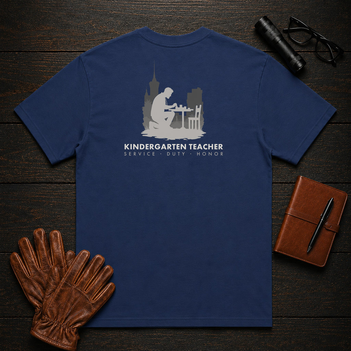 Kindergarten Teacher t-shirt in True Navy, Counting at table (Male)
