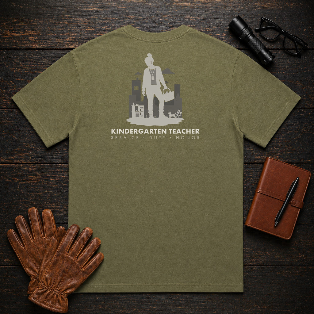 Kindergarten Teacher t-shirt in Hemp, Setting up center (Female)
