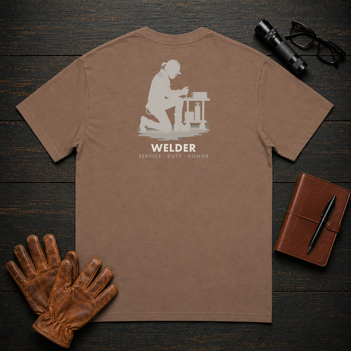 Welder t-shirt in Espresso, Clamping the Parts (Female)